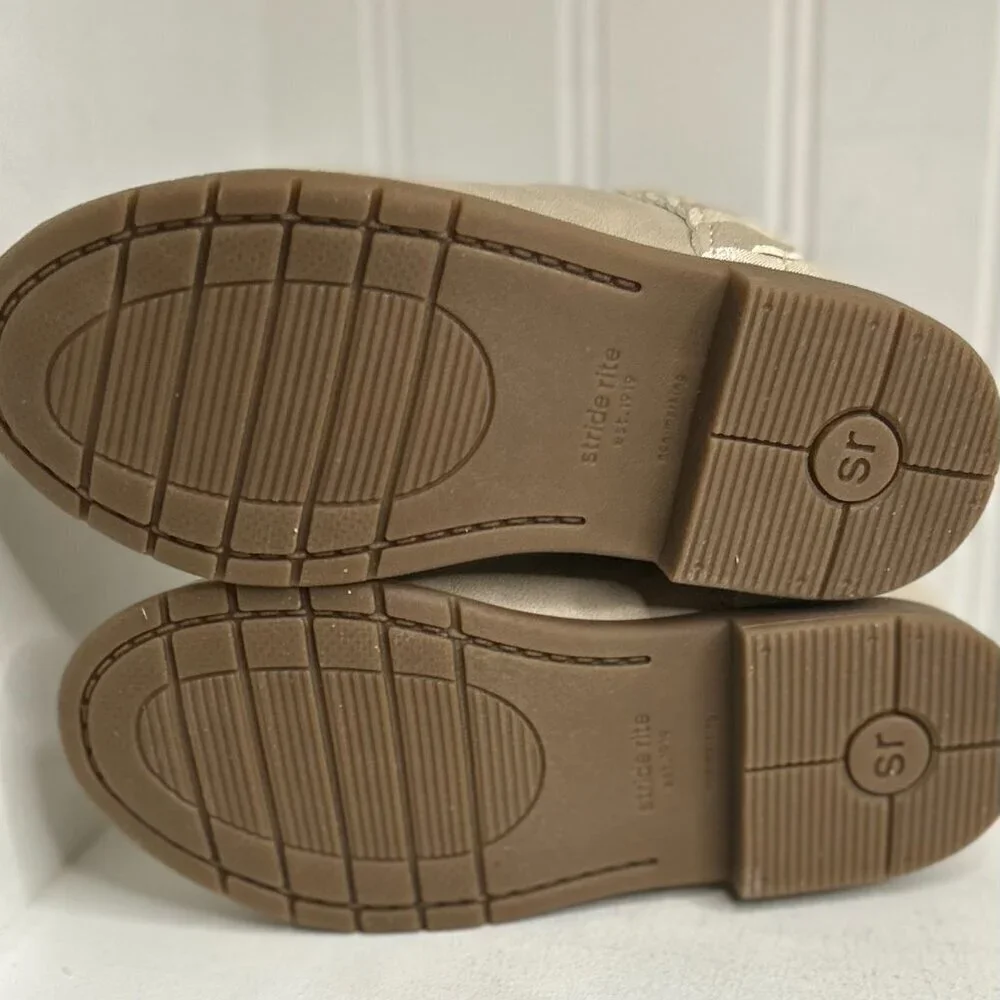 Stride Rite Taupe Carolyn Boot Size 9.5 Toddler
